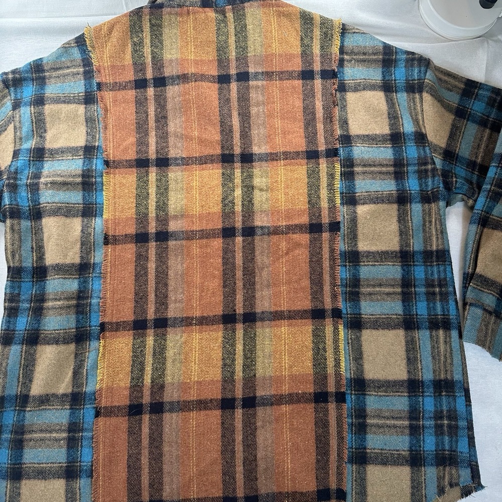 Bad Little Country Girl Plaid Oversize Shacket Button Sz L - Picture 9 of 9